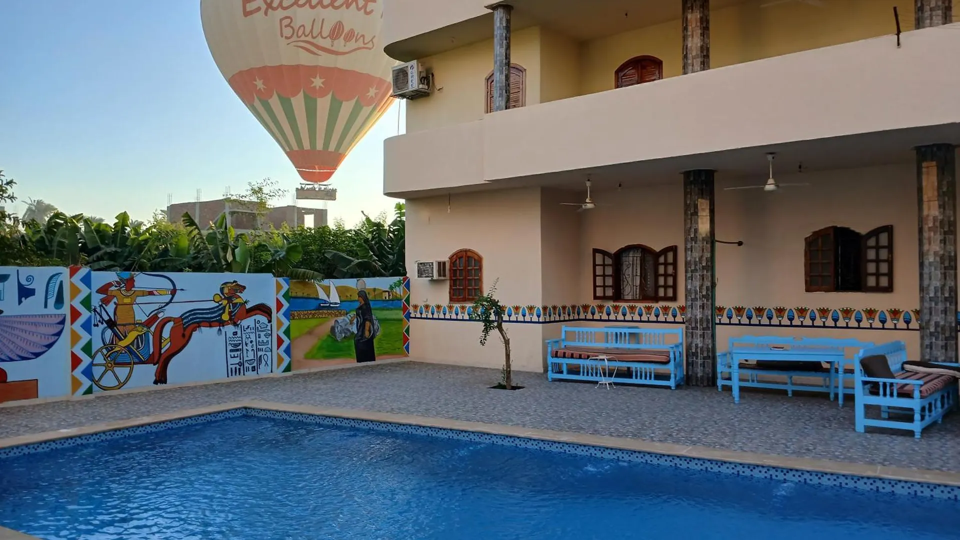 *** Otel Luxor View Hostel Mısır